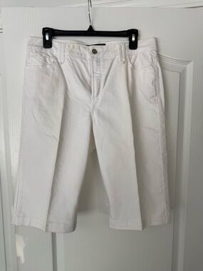 NYDJ White Women's Bermuda Shorts